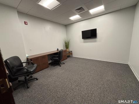92 Eugene O'neill Drive New London CT 06320
