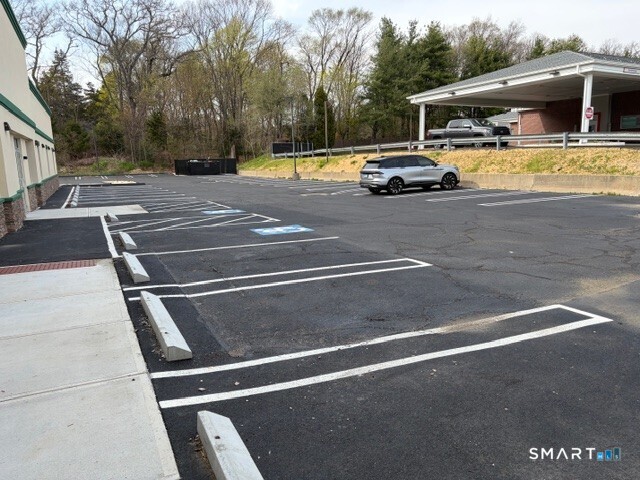 449 Boston Post Road Orange CT 06477