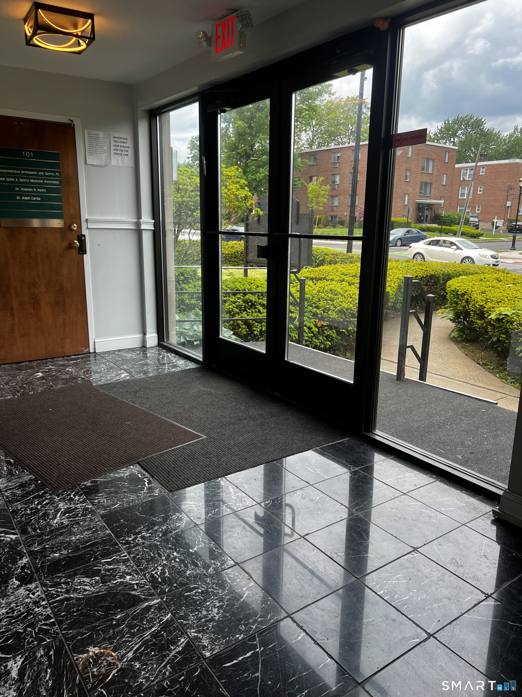 609 Farmington Avenue Hartford CT 06105