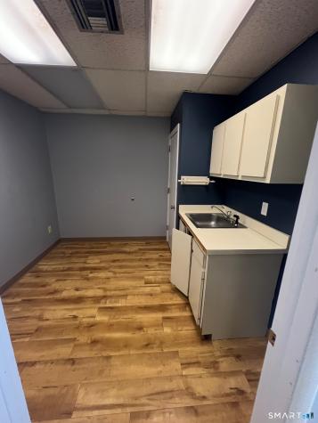 170 Flanders Road East Lyme CT 06357