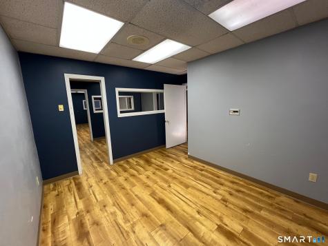 170 Flanders Road East Lyme CT 06357