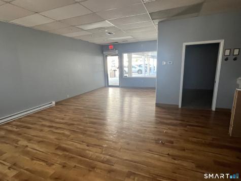 170 Flanders Road East Lyme CT 06357