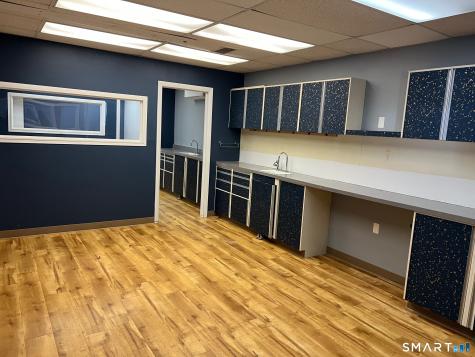 170 Flanders Road East Lyme CT 06357