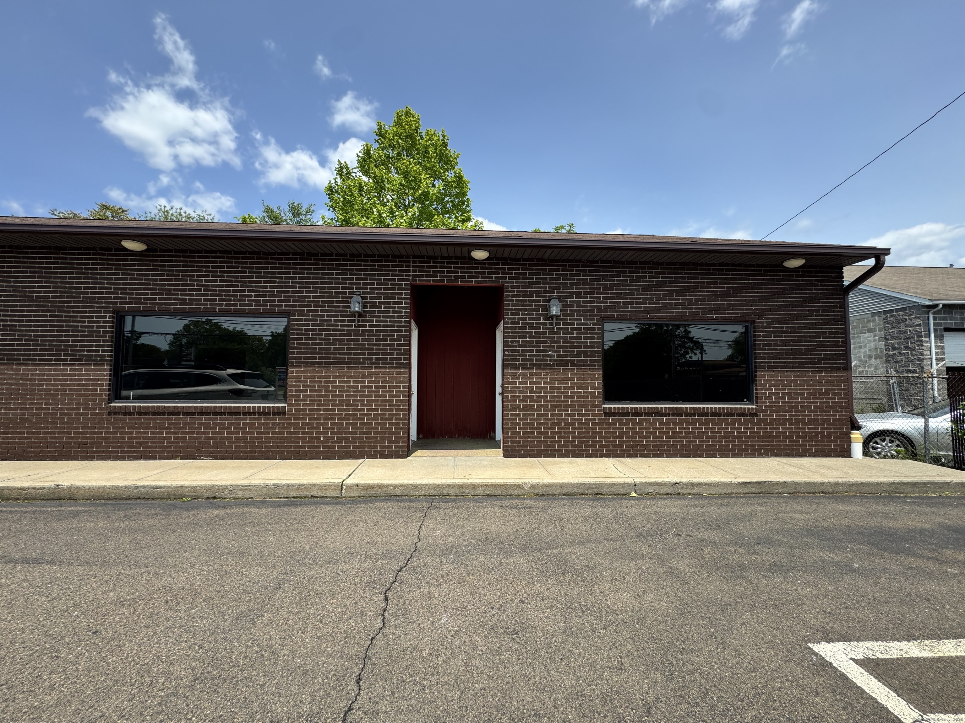 990 Bridgeport Avenue Milford CT 06460