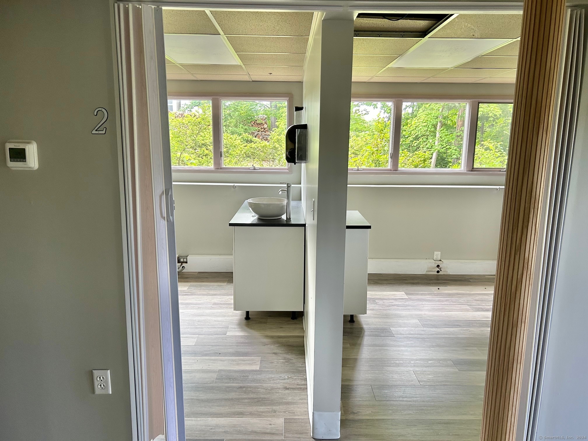 46 West Avon Road Avon CT 06001