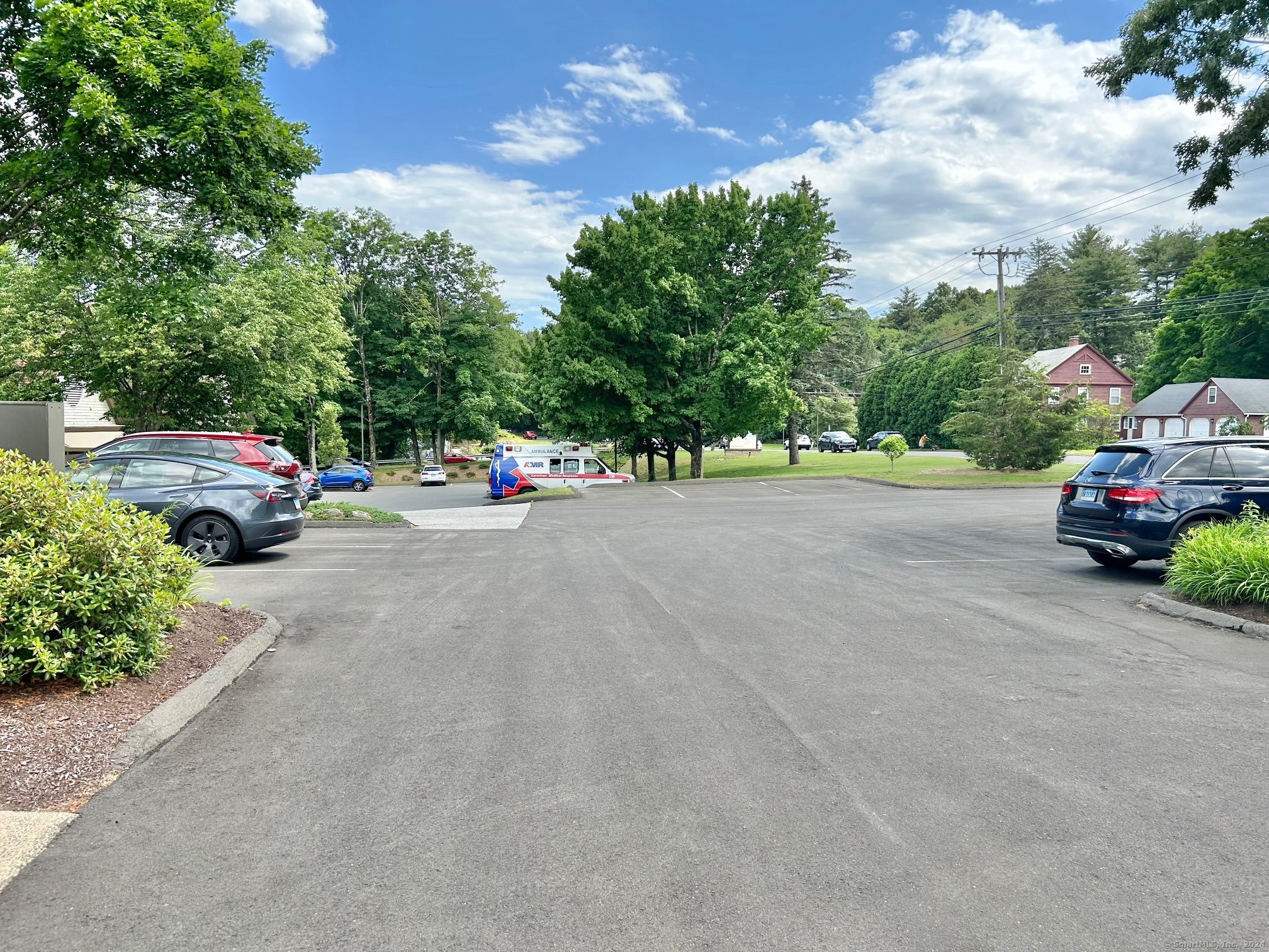 46 West Avon Road Avon CT 06001