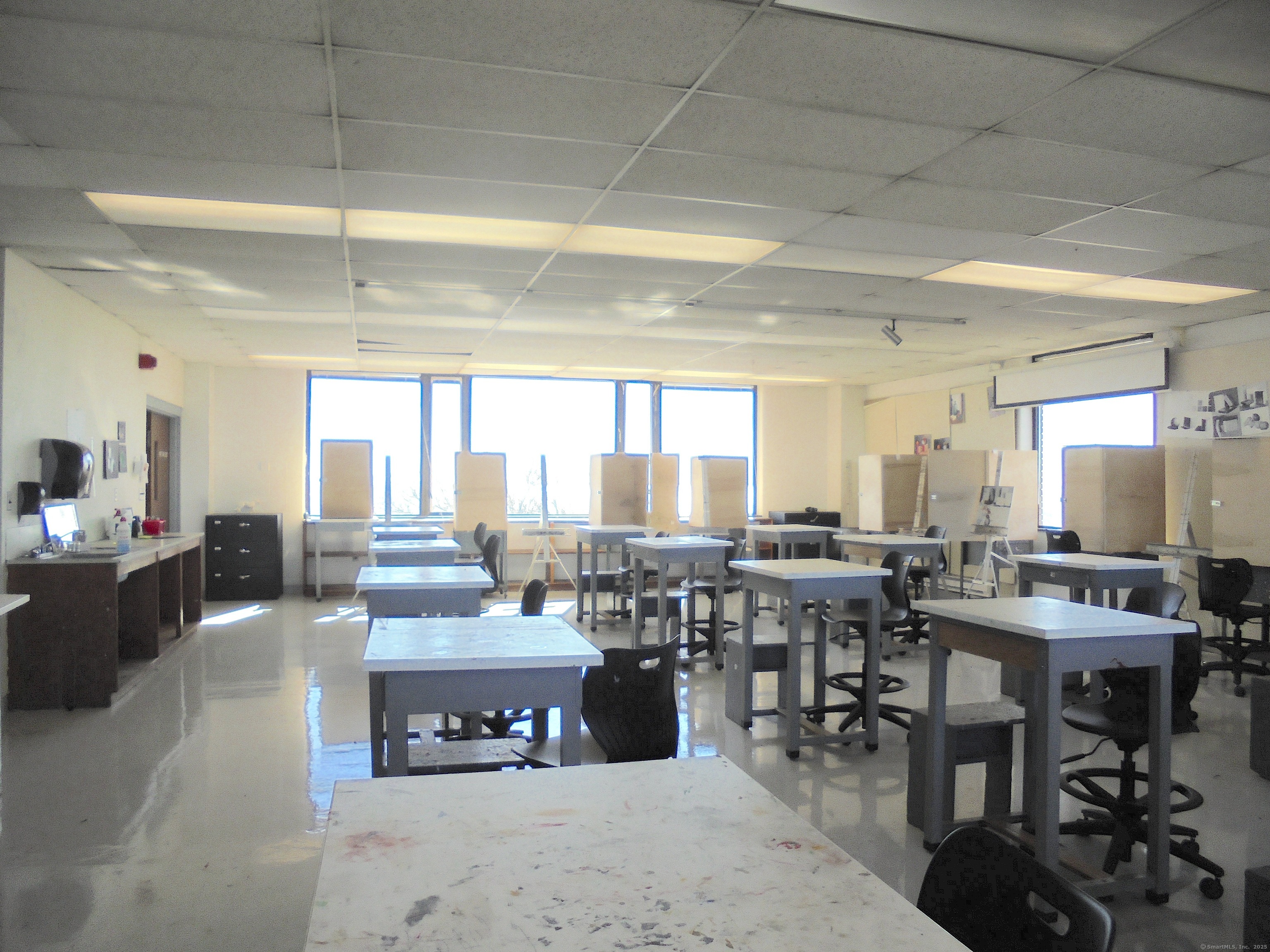 505 University Avenue Bridgeport CT 06604
