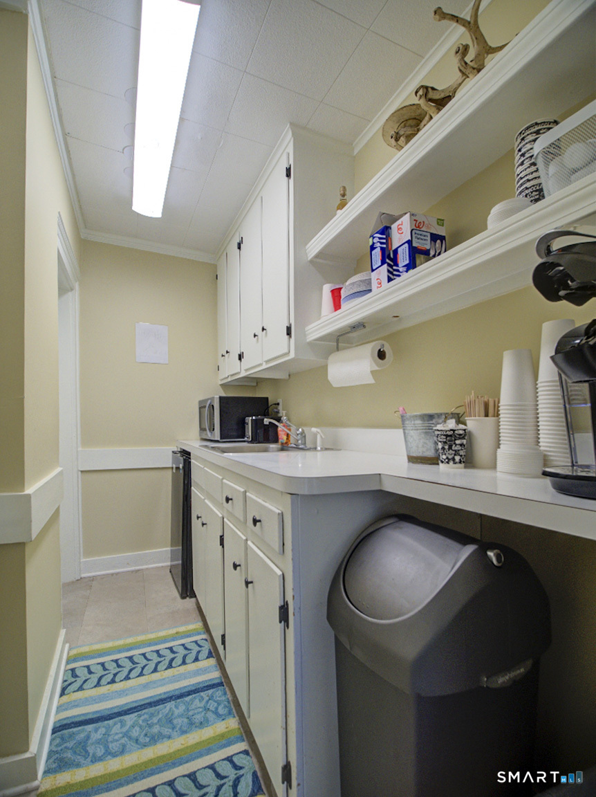 707 Main Street Branford CT 06405