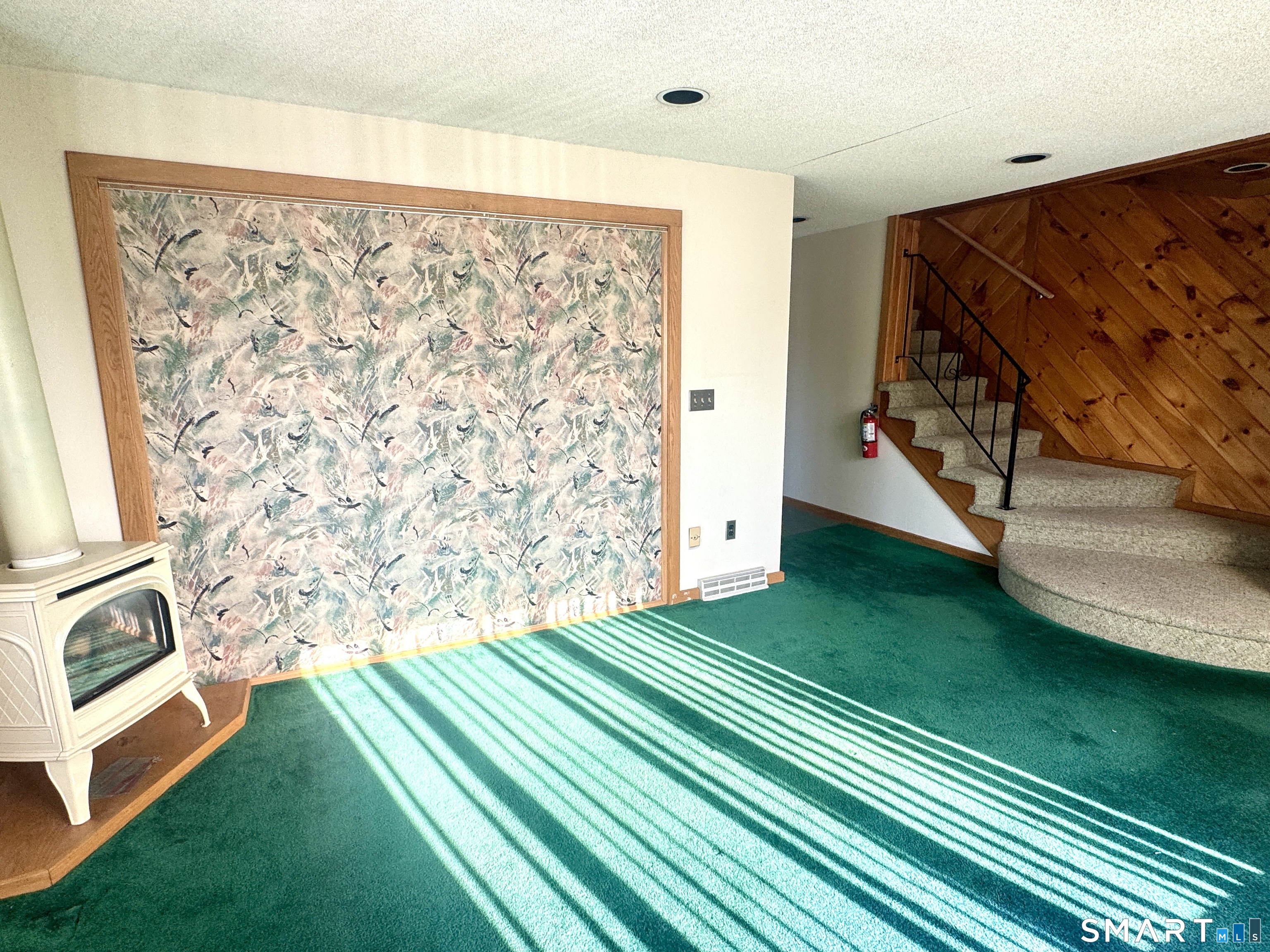 264 East Main Street Meriden CT 06450