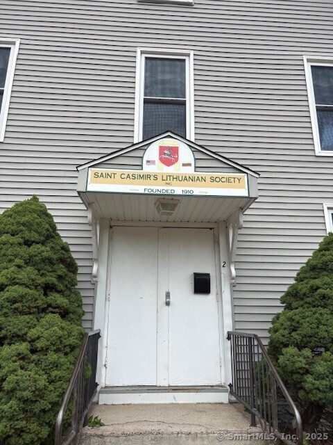 28 West Street Windsor CT 06095