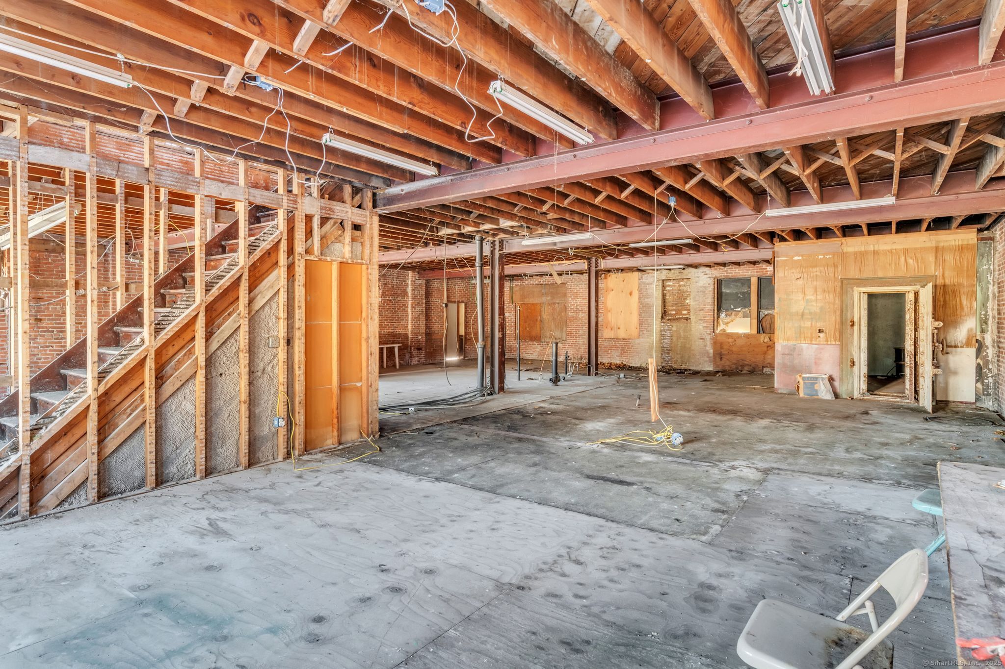 92 Main Street Enfield CT 06082