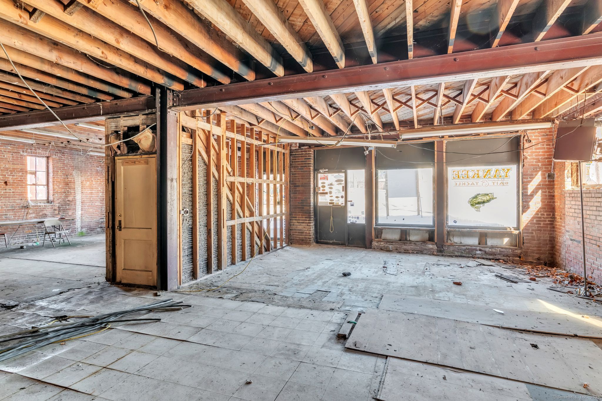 92 Main Street Enfield CT 06082