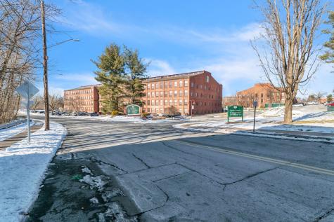 92 Main Street Enfield CT 06082