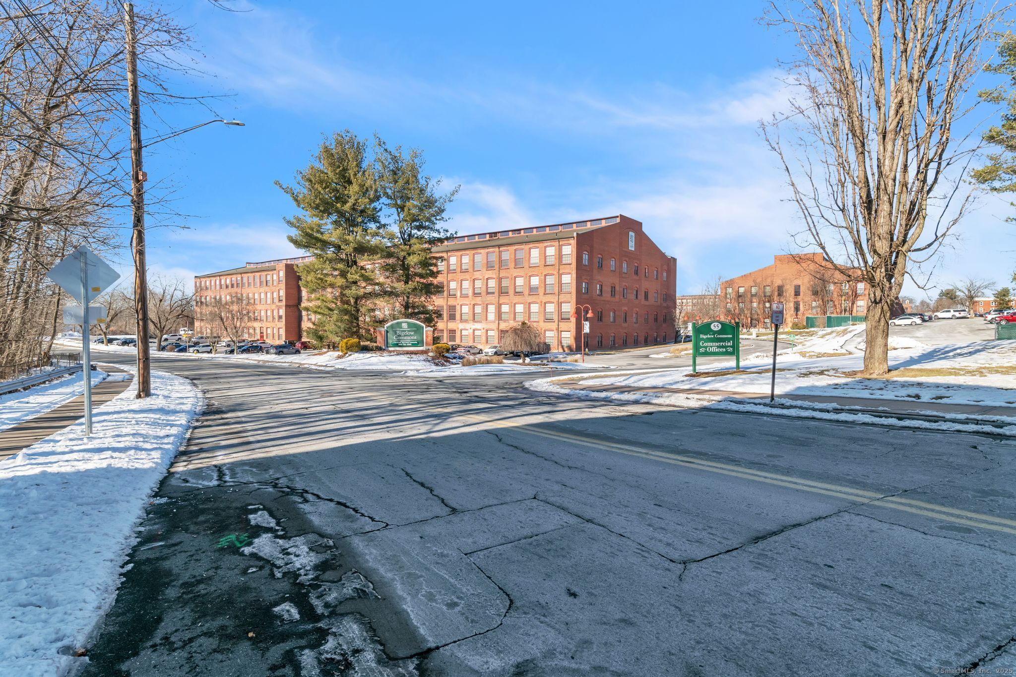 92 Main Street Enfield CT 06082