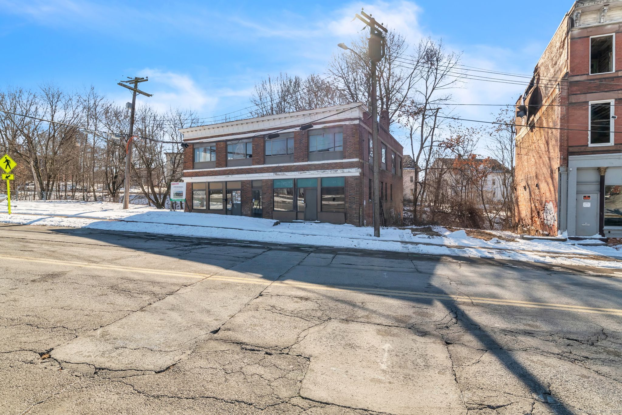 92 Main Street Enfield CT 06082