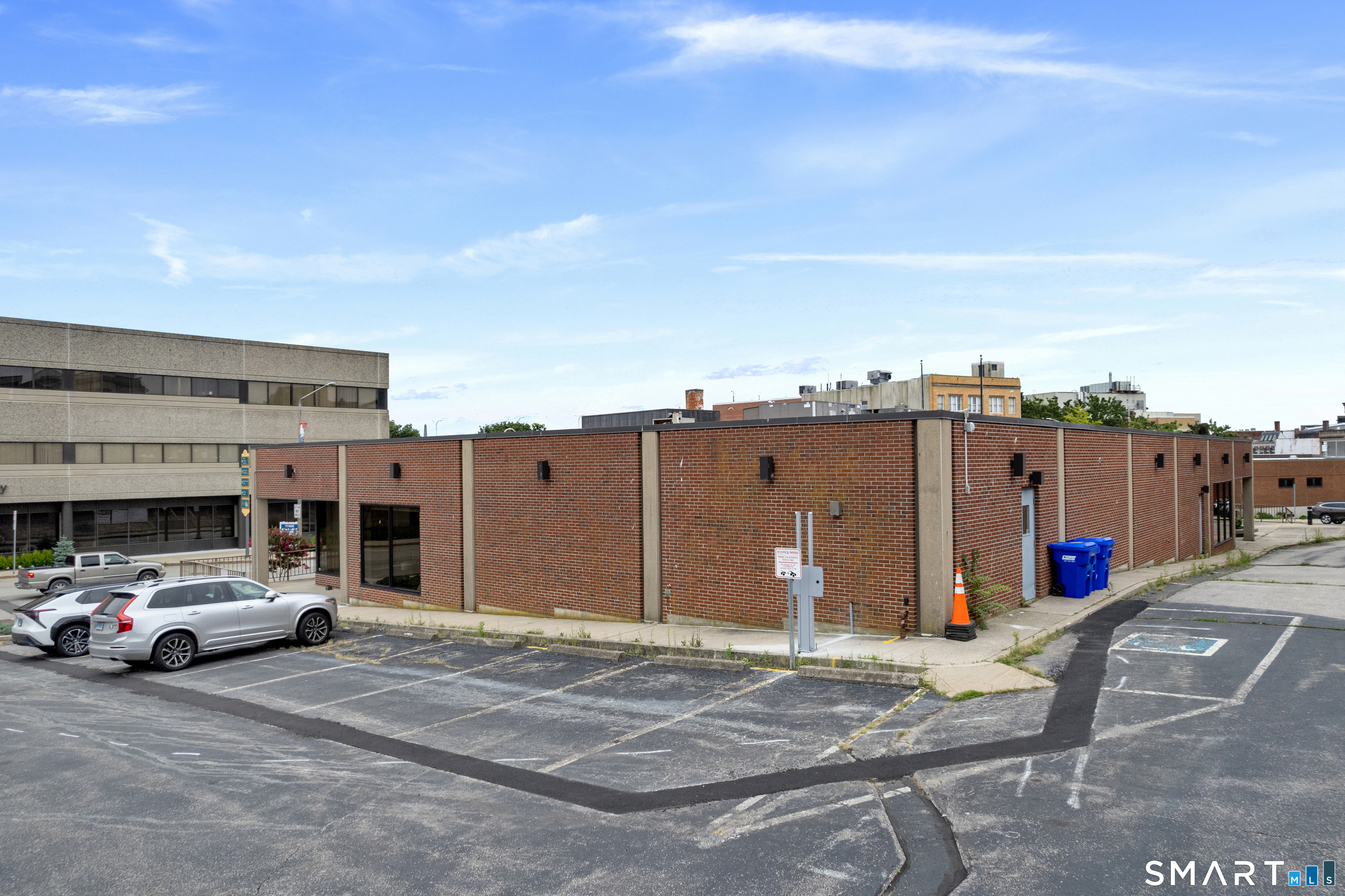 92 Eugene O'neill Drive New London CT 06320