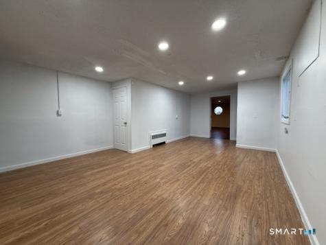615 East Main Street Meriden CT 06450