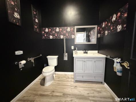 215 Tuthill Street West Haven CT 06516