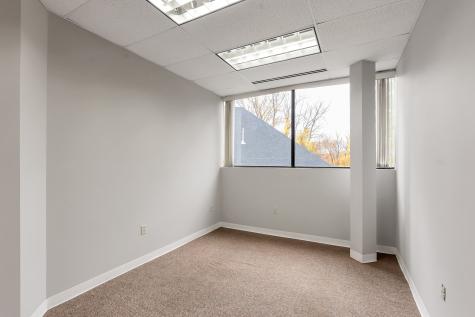 72 Queen Street Southington CT 06489