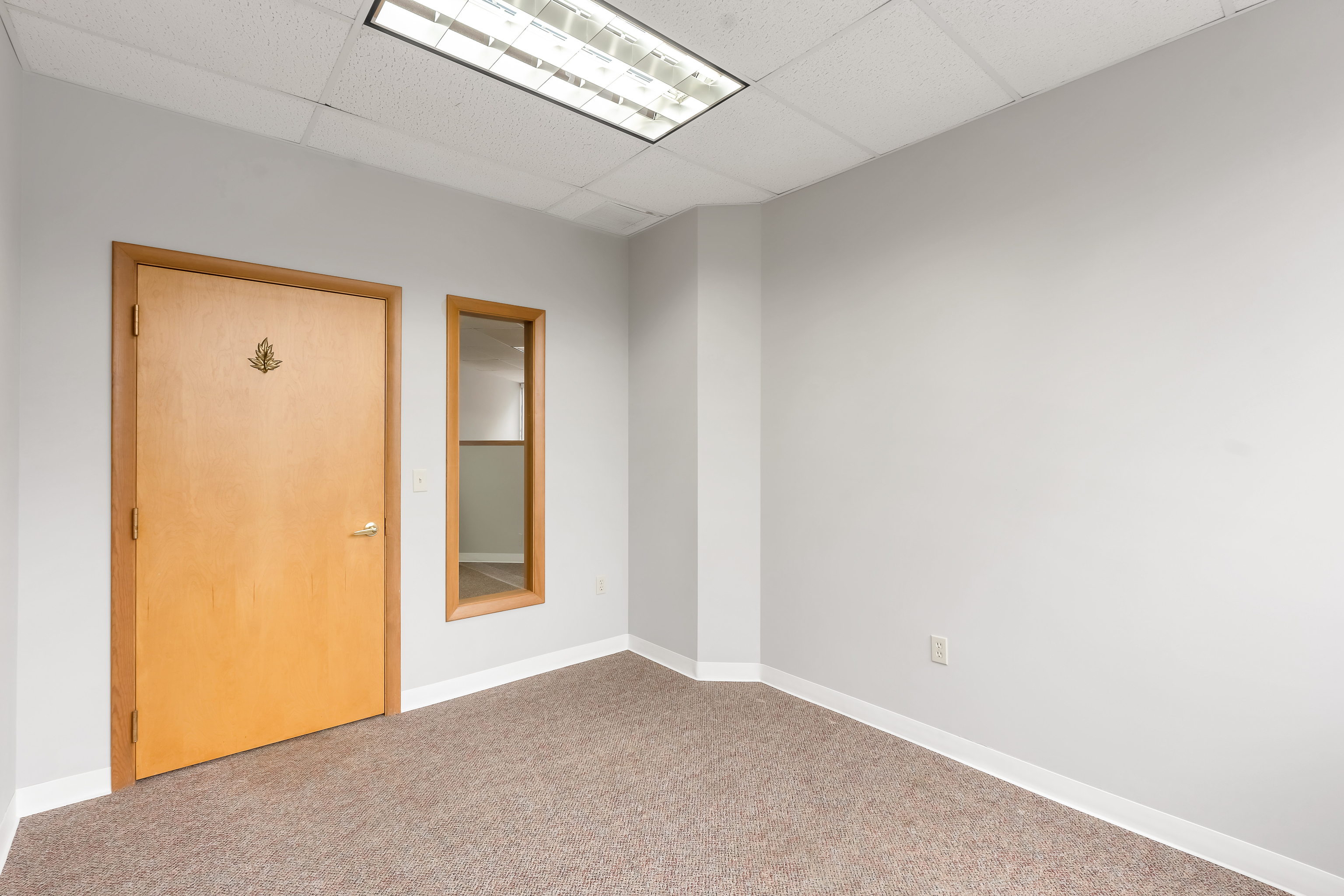 72 Queen Street Southington CT 06489