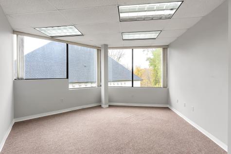 72 Queen Street Southington CT 06489