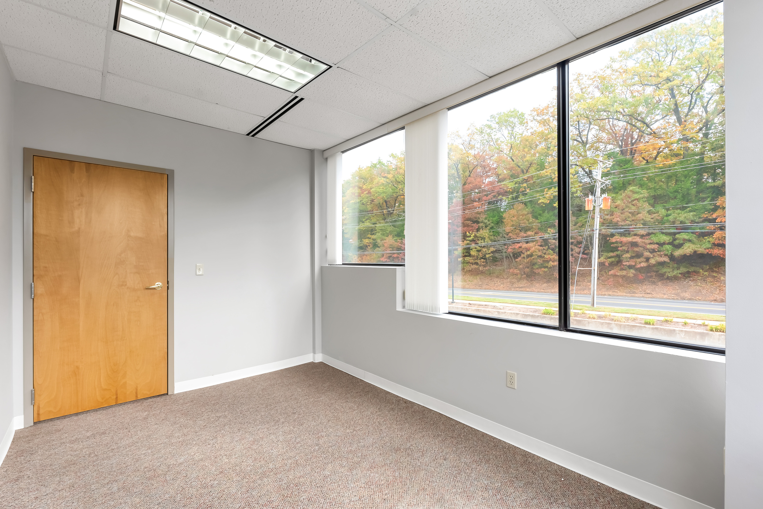 72 Queen Street Southington CT 06489