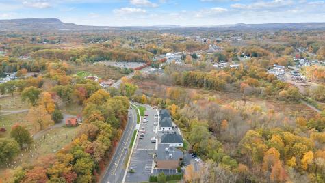 72 Queen Street Southington CT 06489