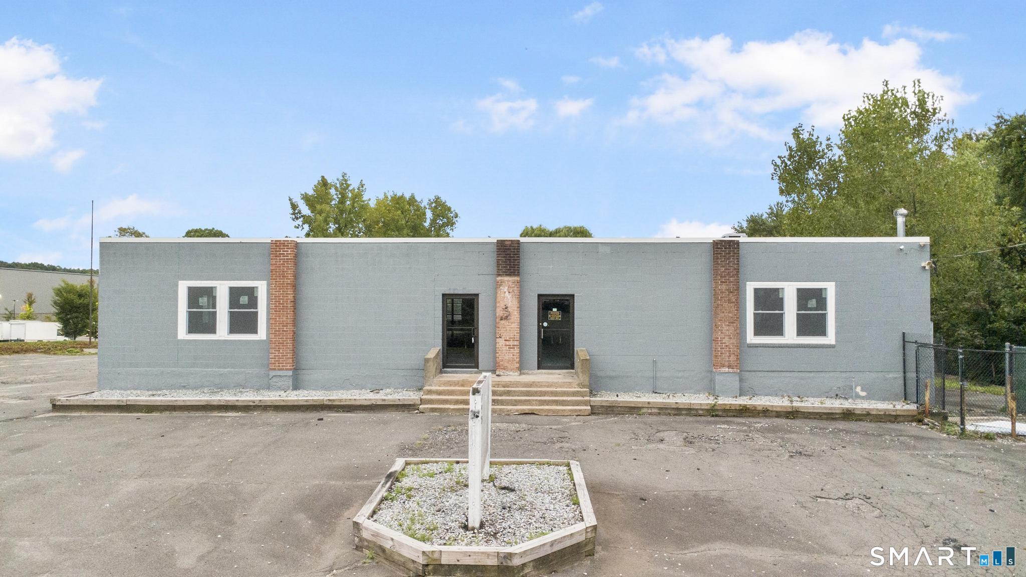195 West Newberry Road Bloomfield CT 06002
