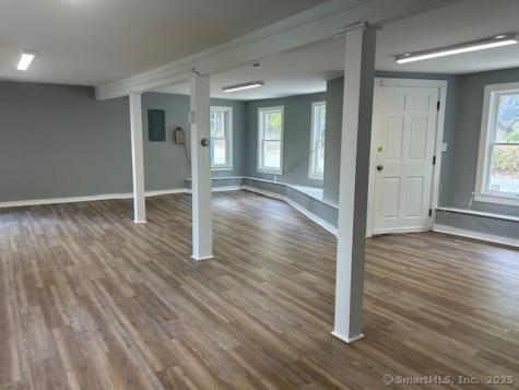 27 North Main Street Norwich CT 06360