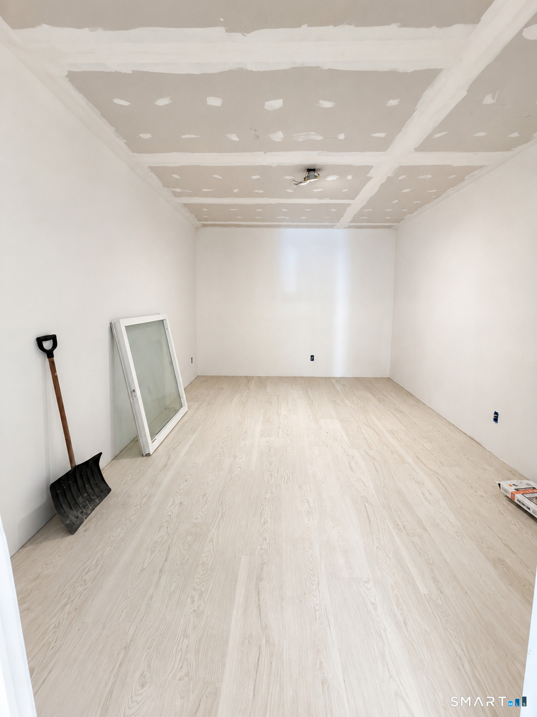 68 Spring Street Enfield CT 06082