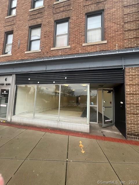 2 East Main Street Plainville CT 06062