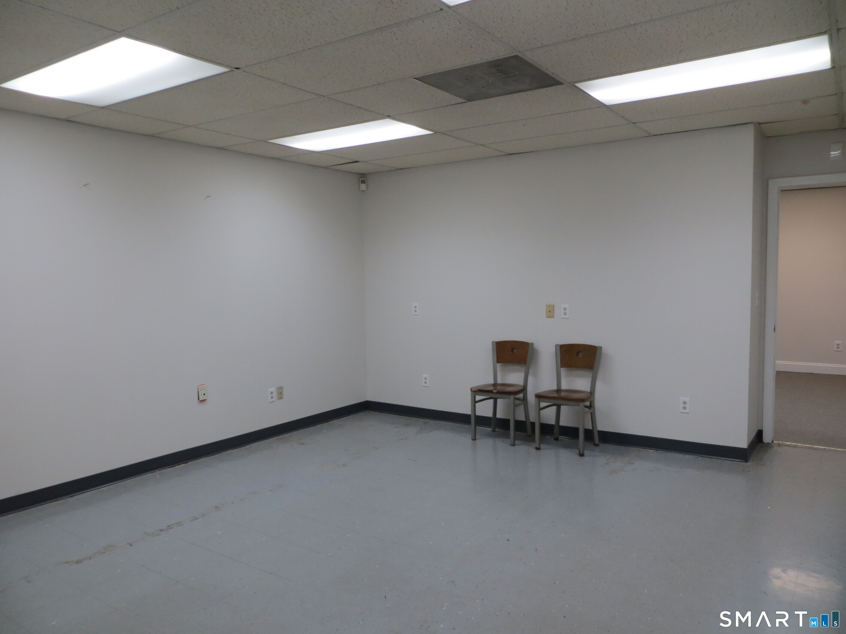 525 Bridgeport Avenue Shelton CT 06484