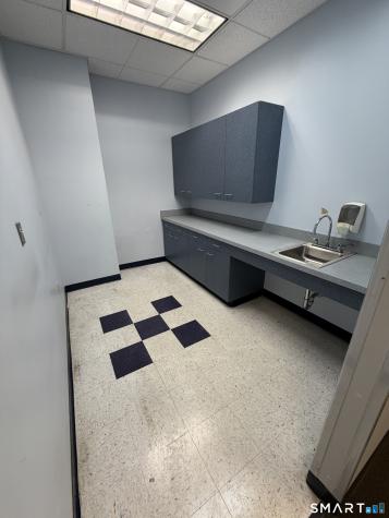 893 Main Street East Hartford CT 06108