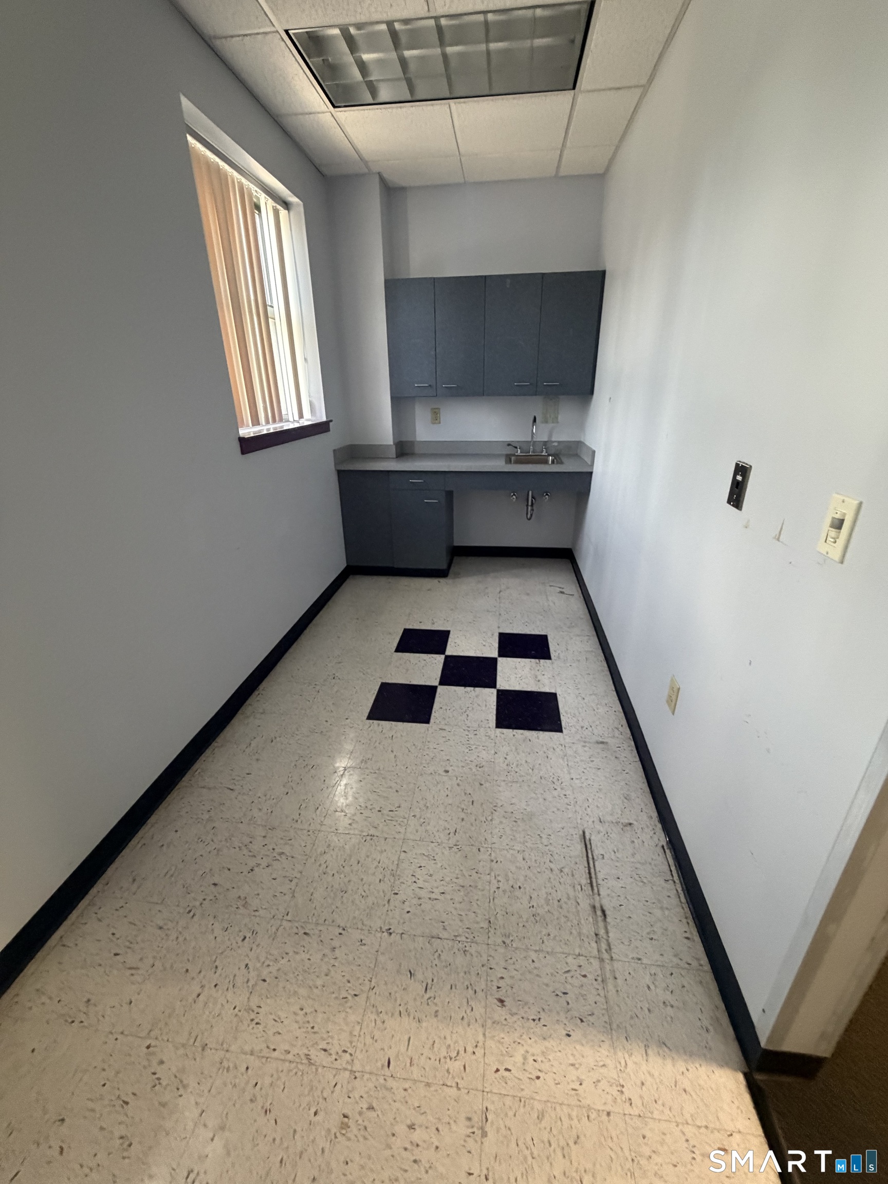 893 Main Street East Hartford CT 06108