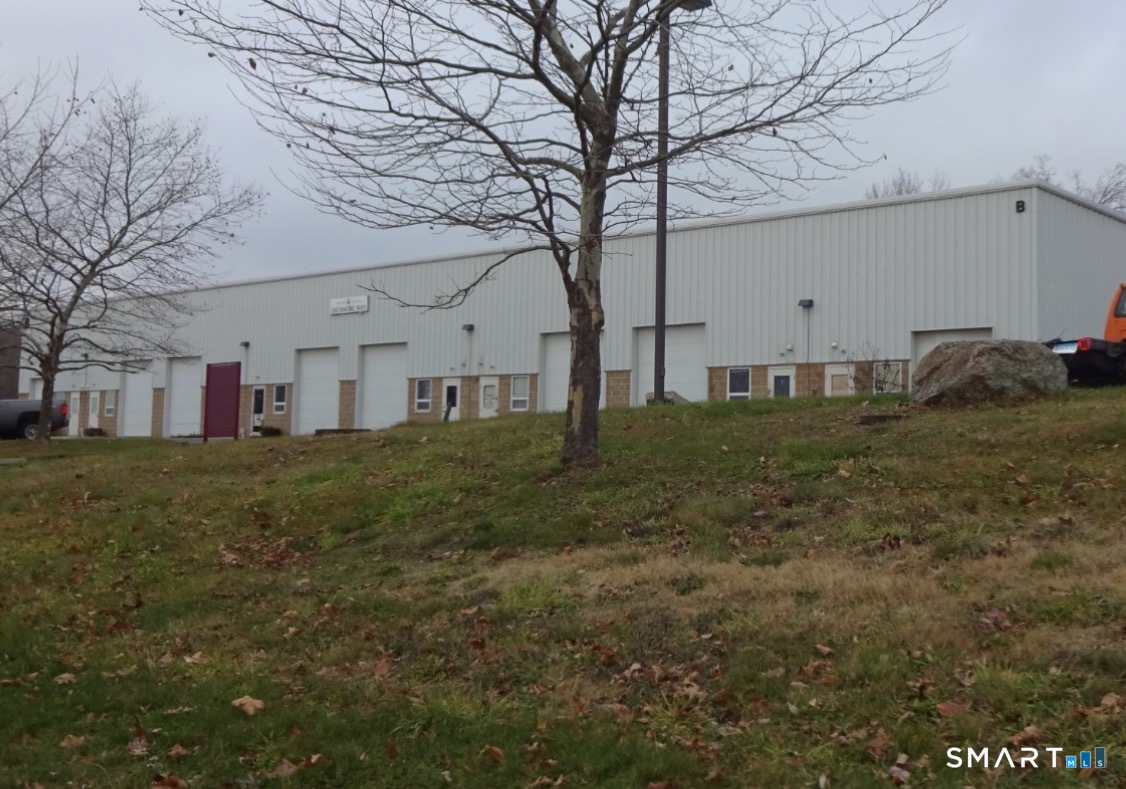 4 Sycamore Way Branford CT 06405