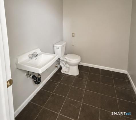 881 Broad Street Hartford CT 06106