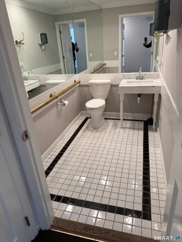 757 Post Road Darien CT 06820