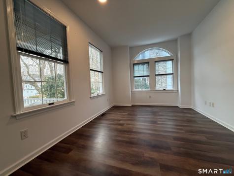 757 Post Road Darien CT 06820
