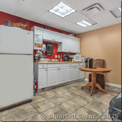 8 Route 80 Killingworth CT 06419