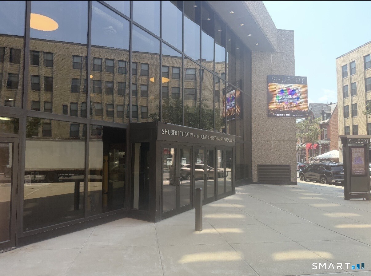 968 Chapel Street New Haven CT 06510