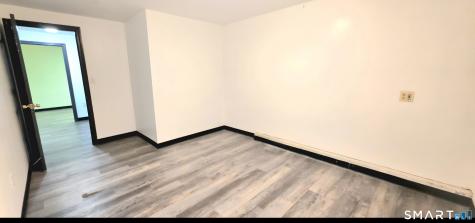 85 River Road Canton CT 06019