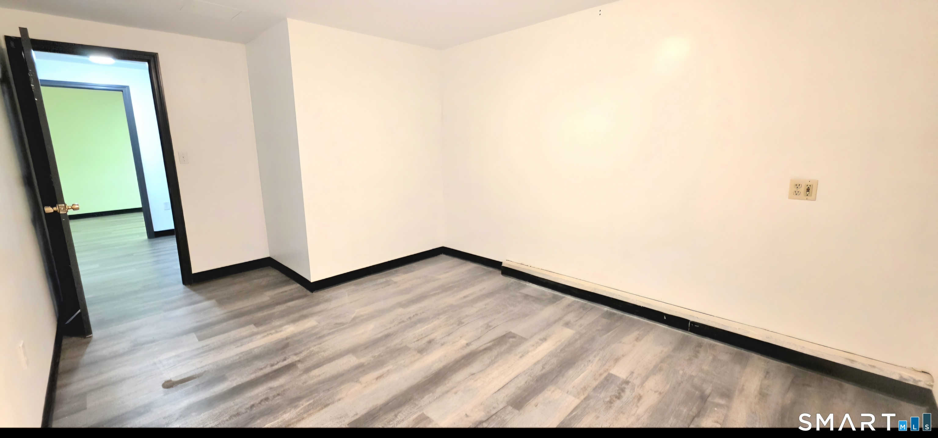 85 River Road Canton CT 06019