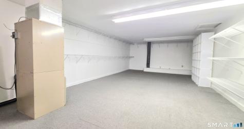 85 River Road Canton CT 06019