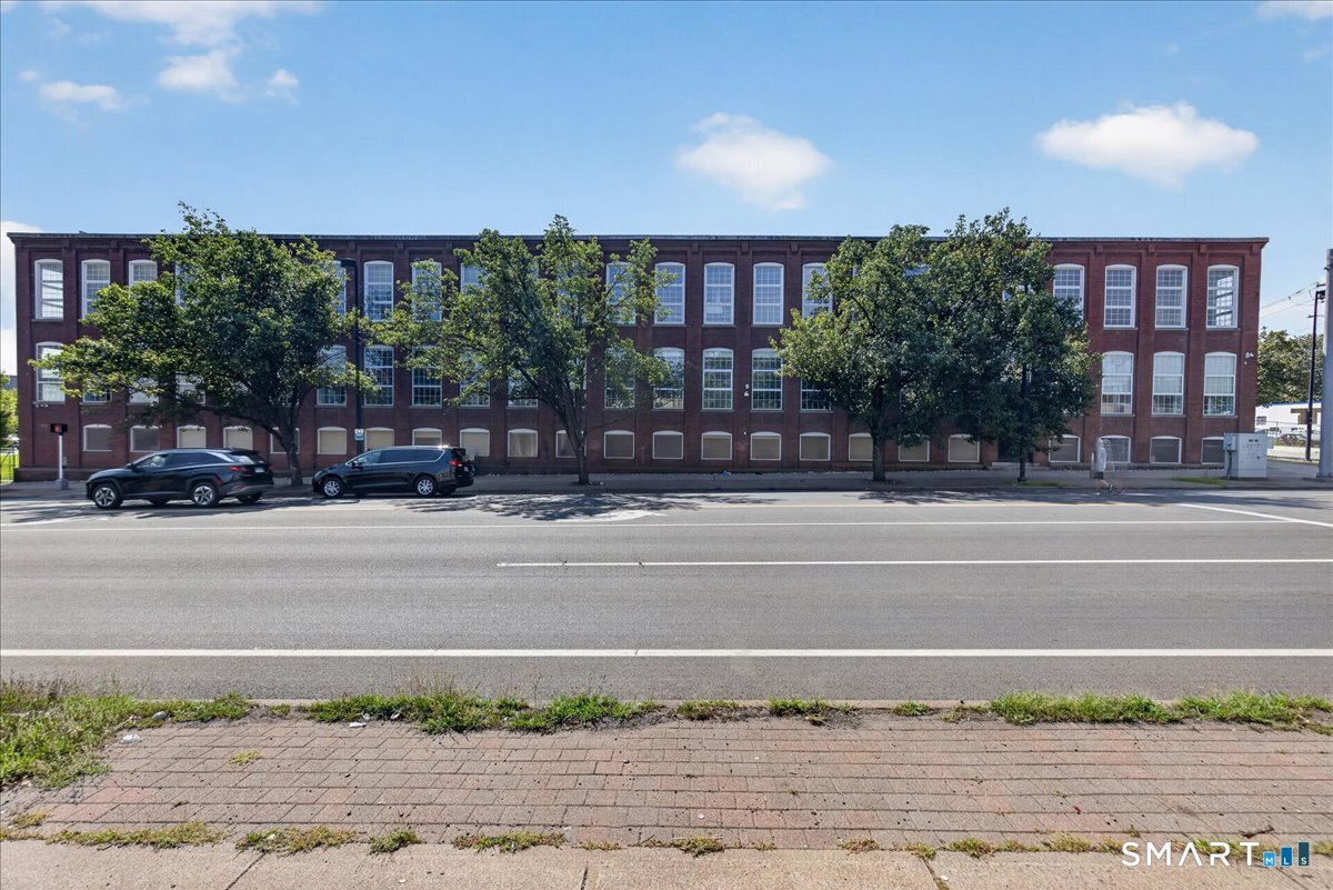 114 Orange Avenue West Haven CT 06461