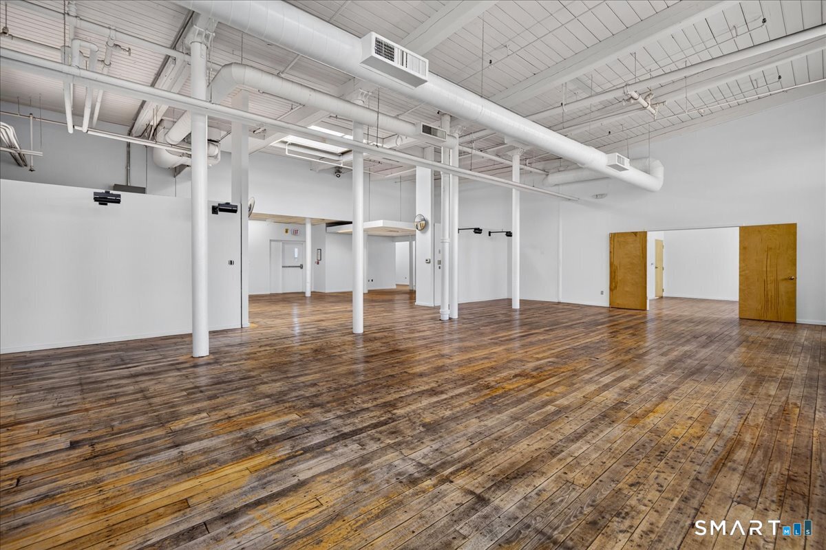 114 Orange Avenue West Haven CT 06461