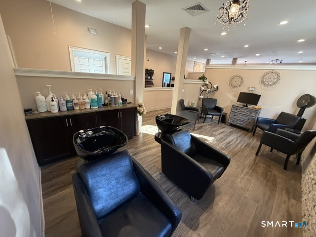 925 Sullivan Avenue South Windsor CT 06074