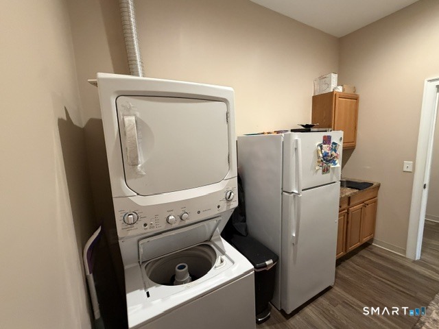 925 Sullivan Avenue South Windsor CT 06074