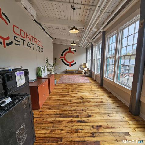 642 Hilliard Street Manchester CT 06040