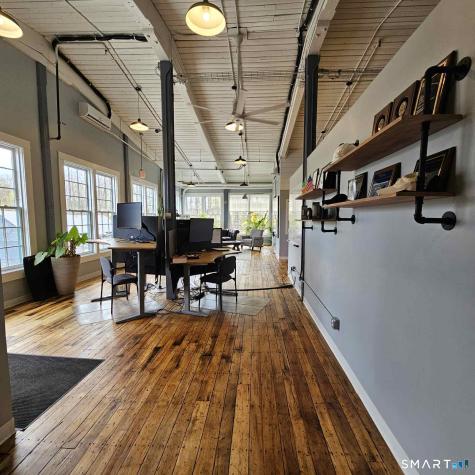 642 Hilliard Street Manchester CT 06040