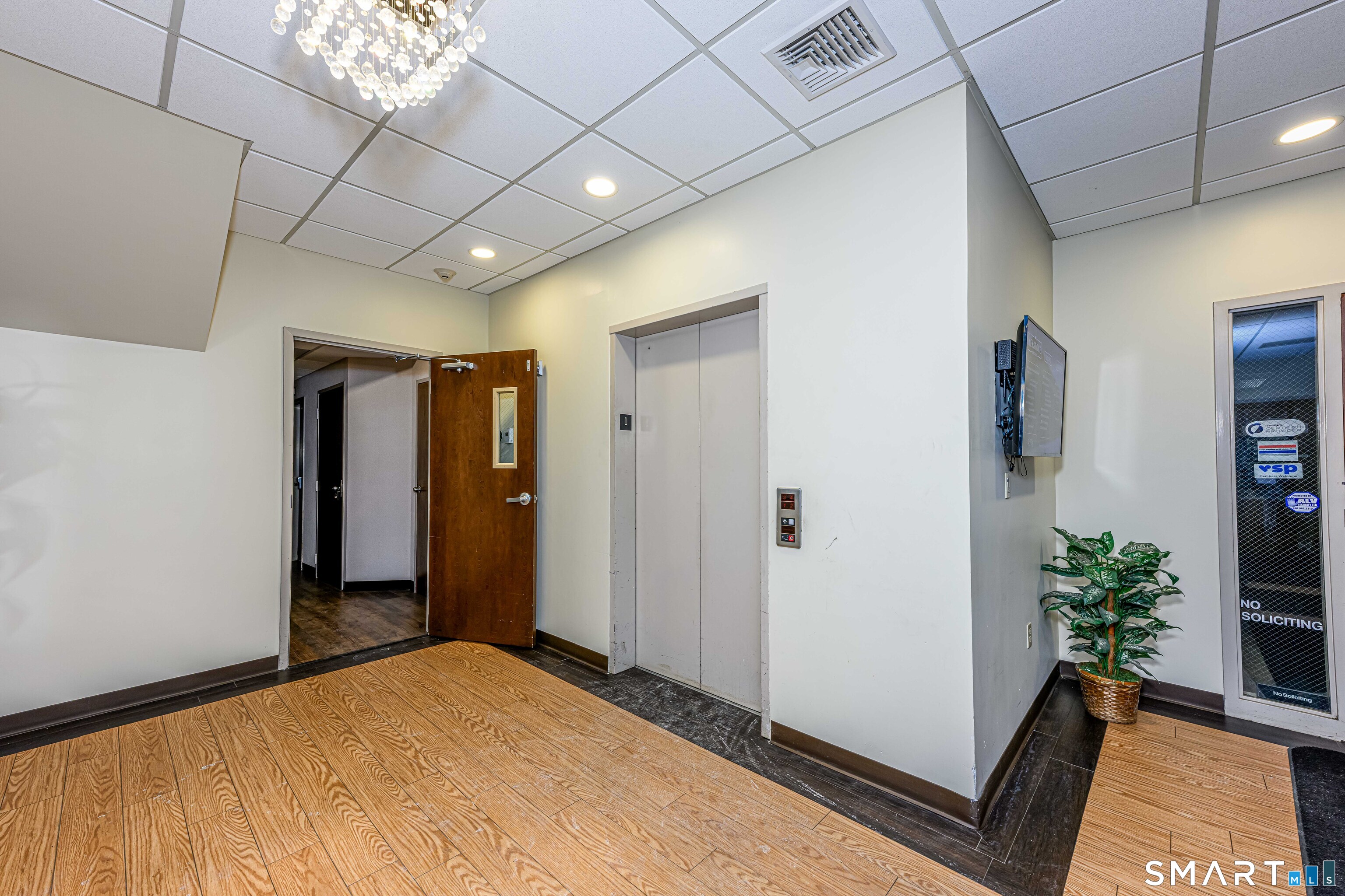 85 Barnes Road Wallingford CT 06492